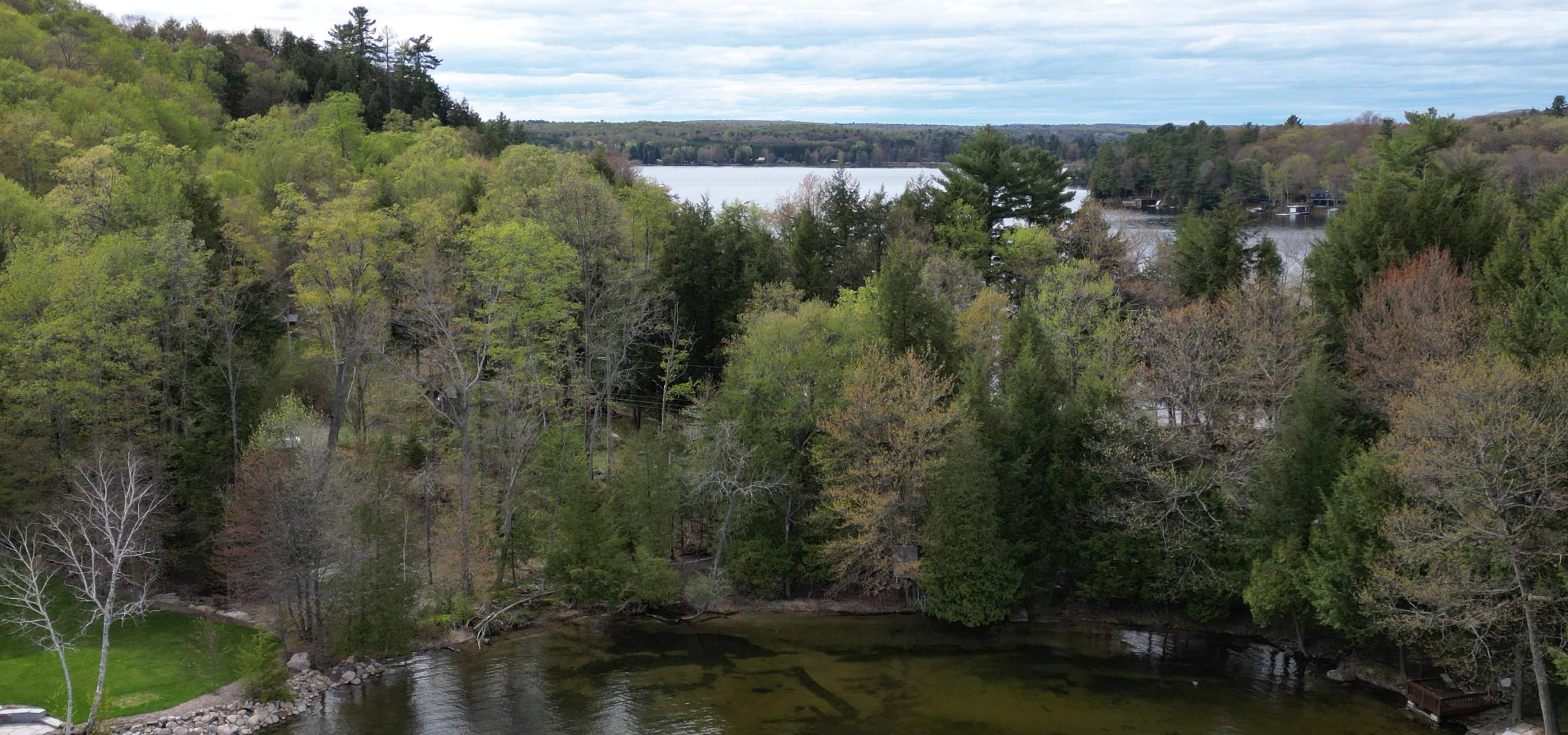 Waterfront Vacant Land Building Lot on Lake